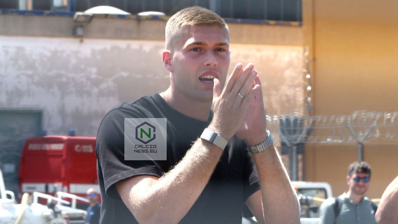 Roma, arriva Dovbyk: ecco quando atterra