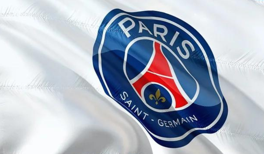 Il PSG chiude per Kvaratskhelia: le cifre e il sostituto scelto dal Napoli