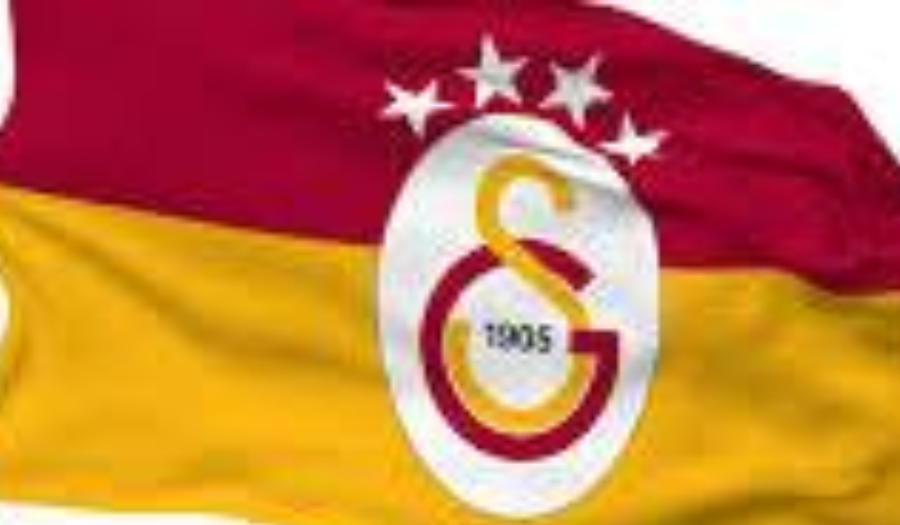 Il Napoli rifiuta l’offerta del Galatasaray: Osimhen andrà via in estate