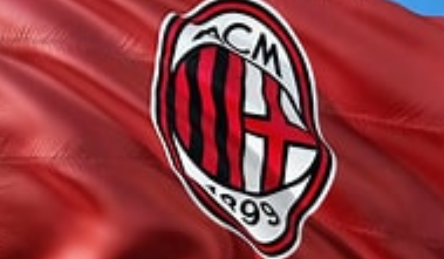 Milan, cosa succede a Theo Hernandez?