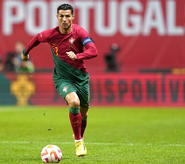 La sorella di Ronaldo risponde a Cassano: “Era un raccattapalle, non un giocatore”