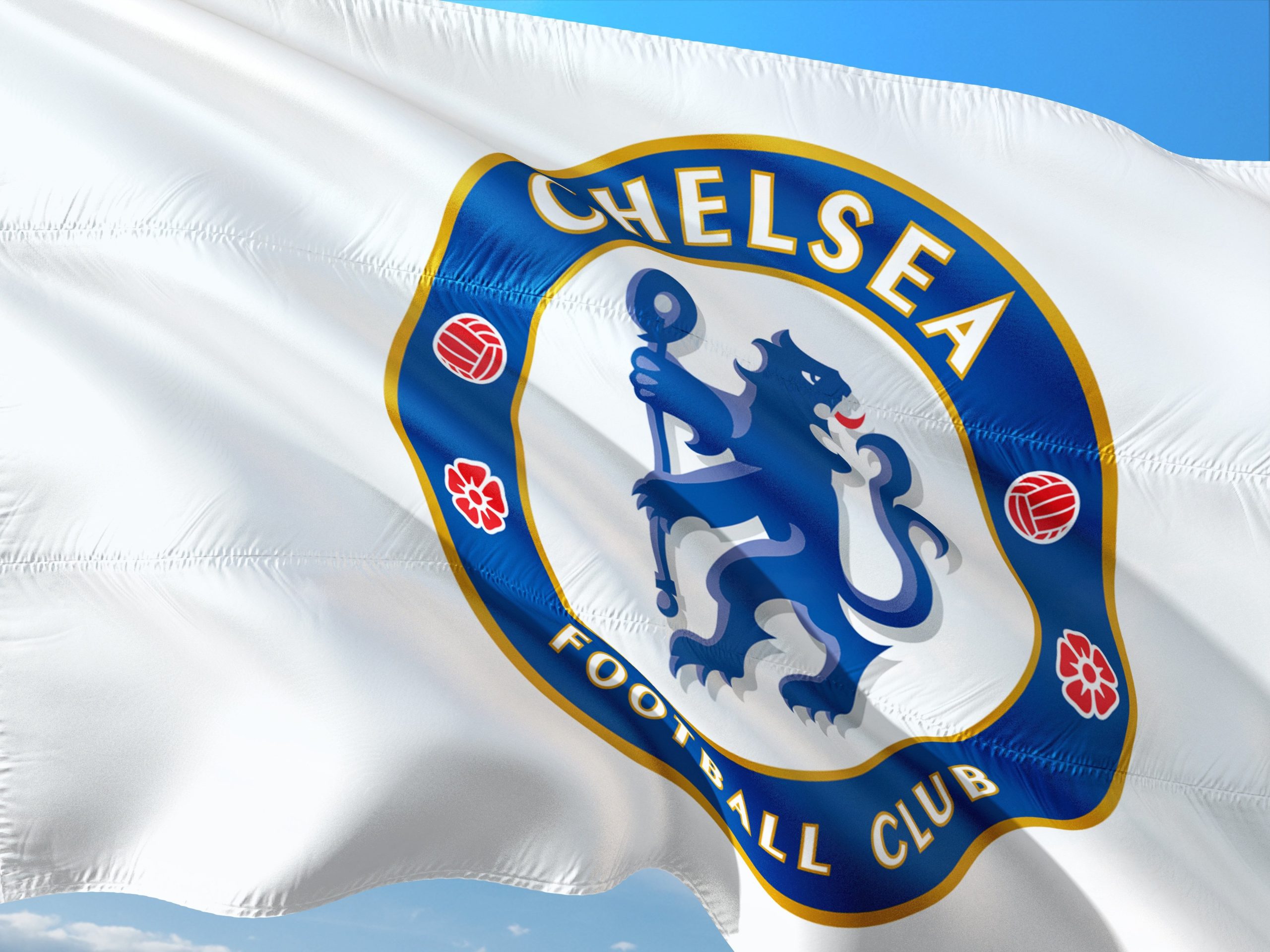 Manchester City su Enzo Fernandez: ecco quanto chiede il Chelsea per cederlo