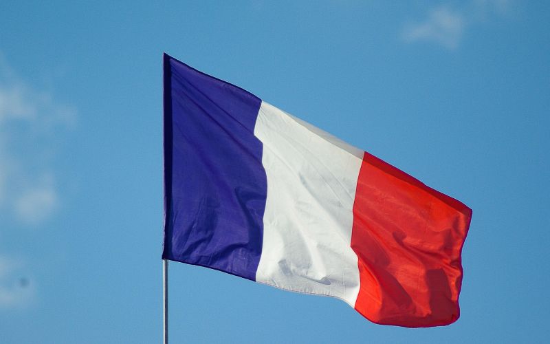 Diouf promosso al debutto con la Francia