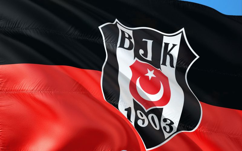 Vlahovic il prescelto del Besiktas: “No a Salah, vogliamo il serbo”