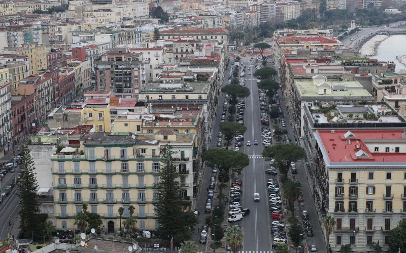 Napoli, festa scudetto con eccessi e violenza: 10 rapine, 7 aggressioni e 120 feriti