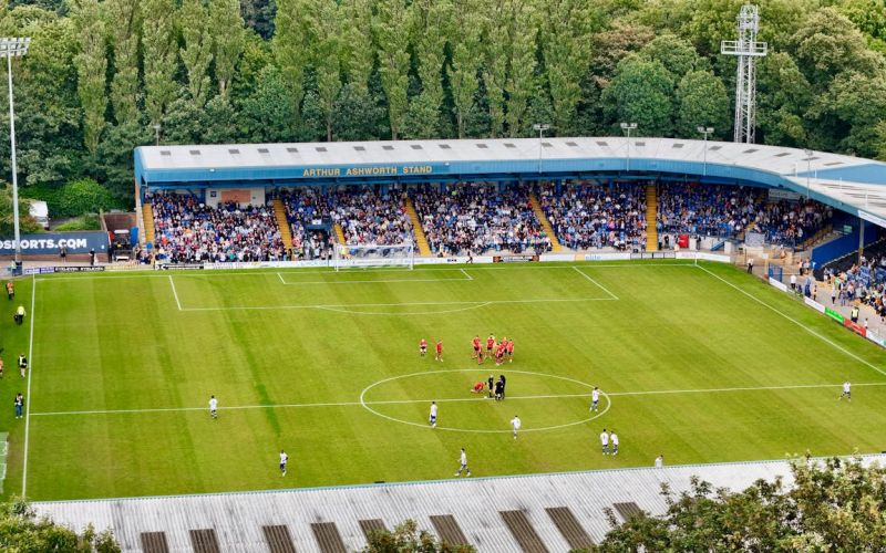 Nottingham Forest champagne: i Reds danno spettacolo e si avvicinano alla salvezza in Premier