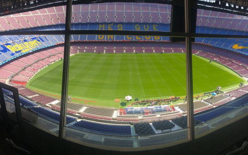 Bellerin raggiunge il Real al 94′ e fa un favore al Barça che lo ha cresciuto