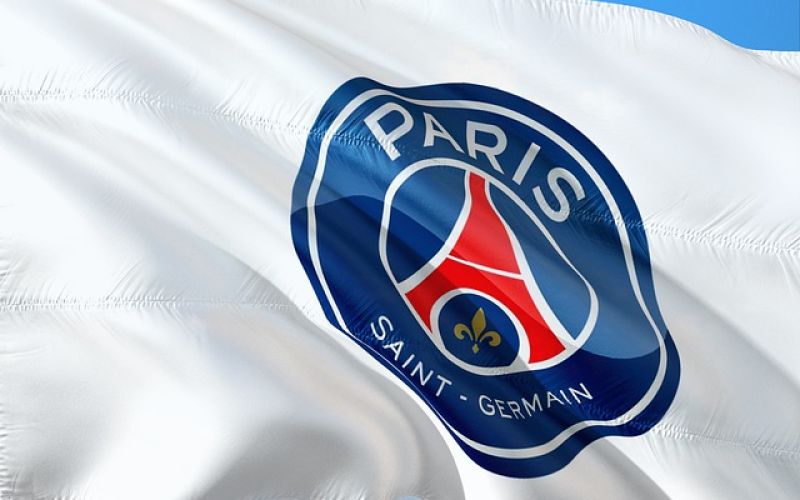 Rissa nel finale tra Chelsea e Paris: coinvolti Luis Enrique e Joao Pedro