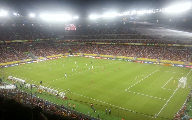 Lucchetta durissimo: “Voi professionisti siete la vergogna dello sport italiano”