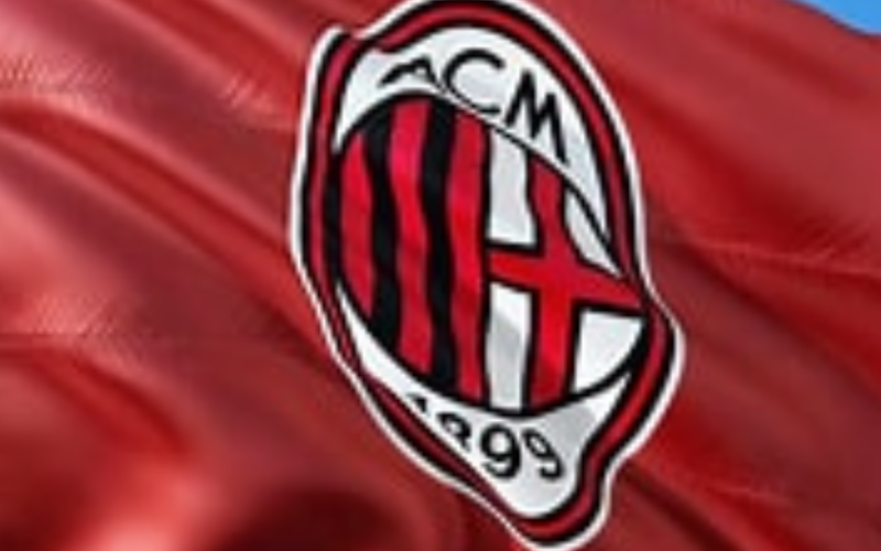 Milan, cosa succede a Theo Hernandez?